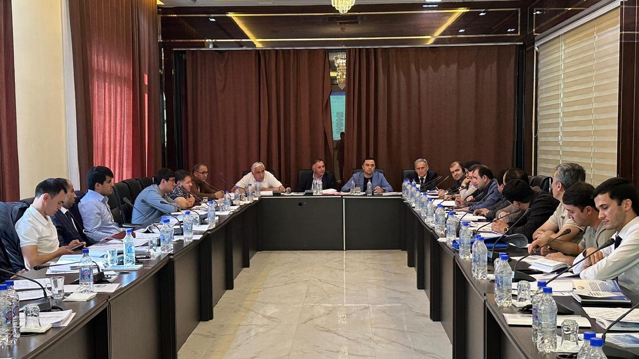 ҶАЛАСАИ ГУРӮҲИ КОРИИ БАЙНИИДОРАВӢ ОИД БА ТАҲИЯИ ЛОИҲАИ «НАҚШАИ ЧОРАБИНИҲОИ АМАЛИСОЗИИ С...