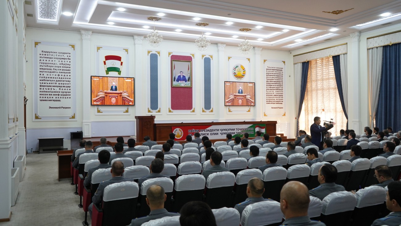 ТАМОШОИ ДАСТАҶАМЪОНАИ ПАЁМИ ПРЕЗИДЕНТИ ҶУМҲУРИИ ТОҶИКИСТОН МУҲТАРАМ ЭМОМАЛӢ РАҲМОН БА М...