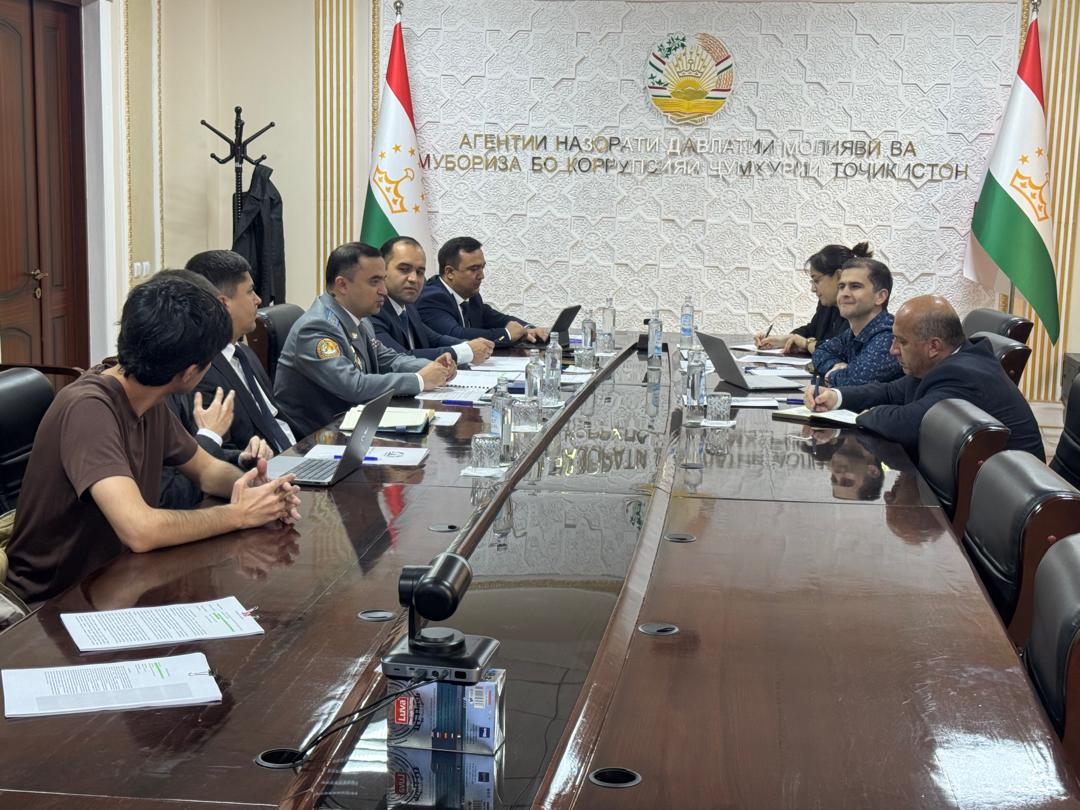 Вохӯрии масъулини Агентӣ бо намояндагони Барномаи рушди СММ дар Тоҷикистон